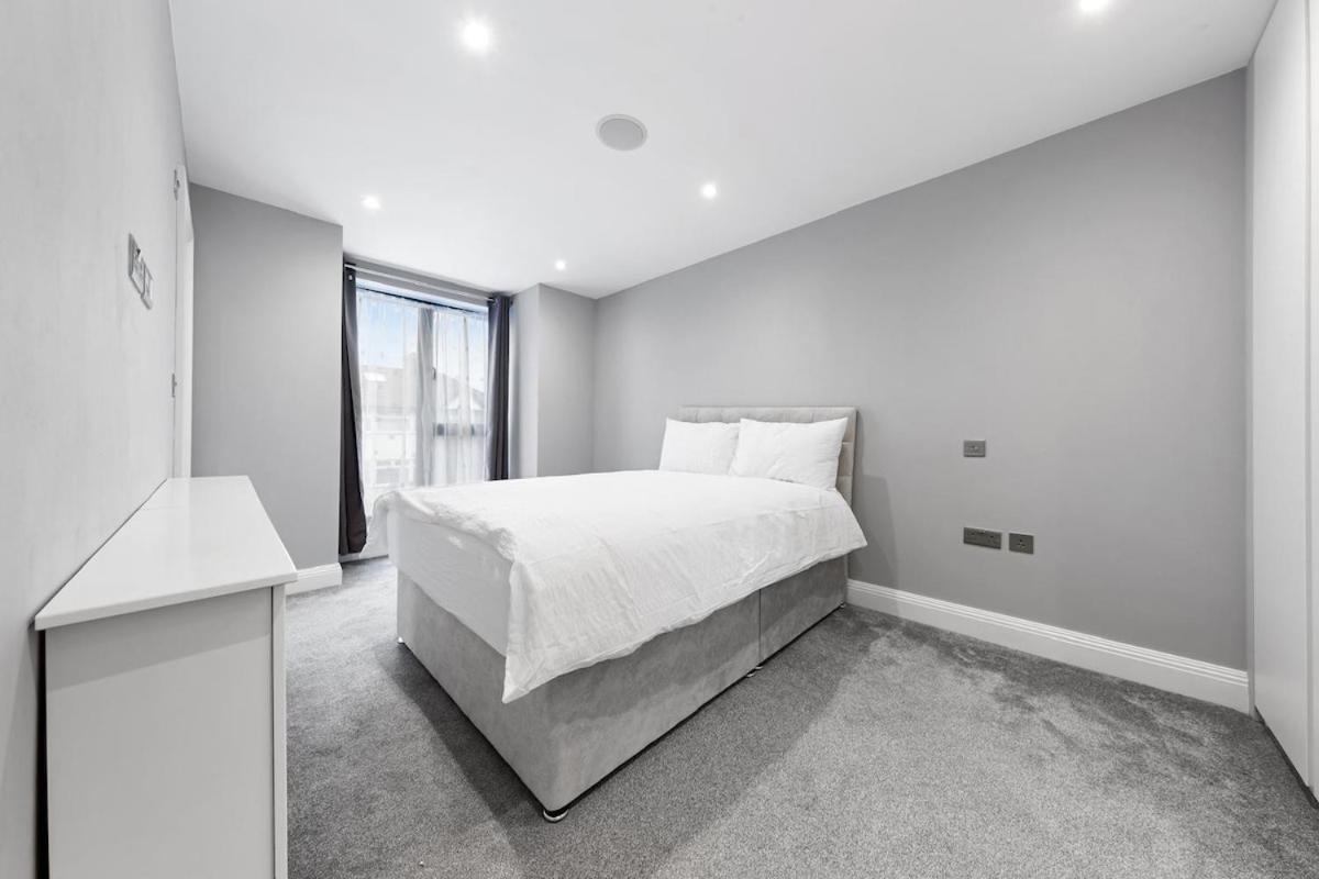 Appartement Luxury 4br - Near Wembley, Heathrow & London *